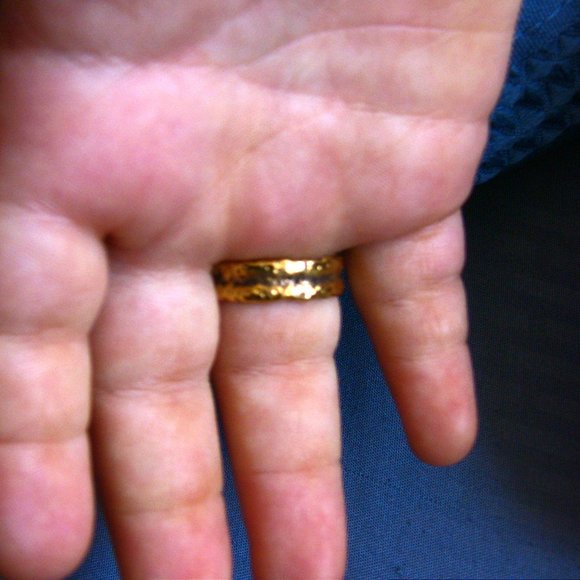Conch Pearl ring in 24K pure gold - Picture 6 of 12